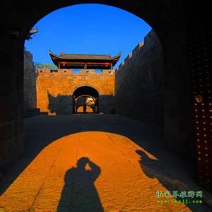 單獨成團(tuán)M線:張家界袁家界、乾州城四天三晚獨立成團(tuán)游